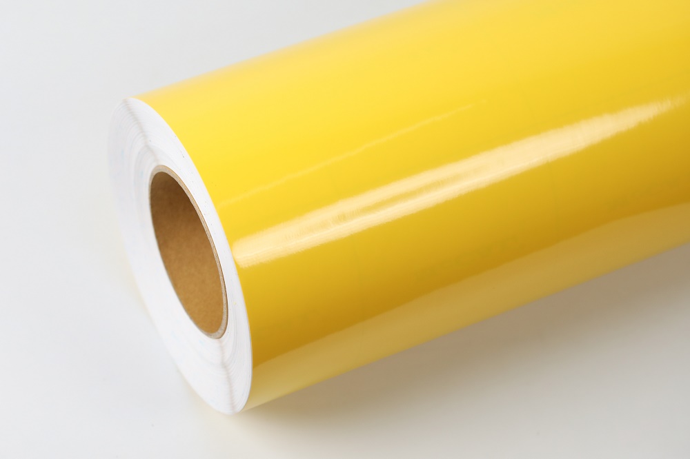 6026 Vinilo Mccal X 122 Cm Amarillo Fuerte X Metro