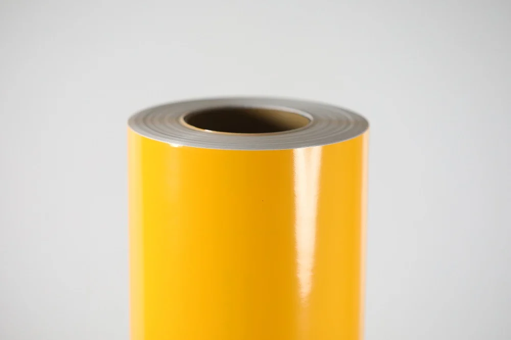 V32 Vinilo Mccal X 122 Cm Amarillo Brillante X Metro