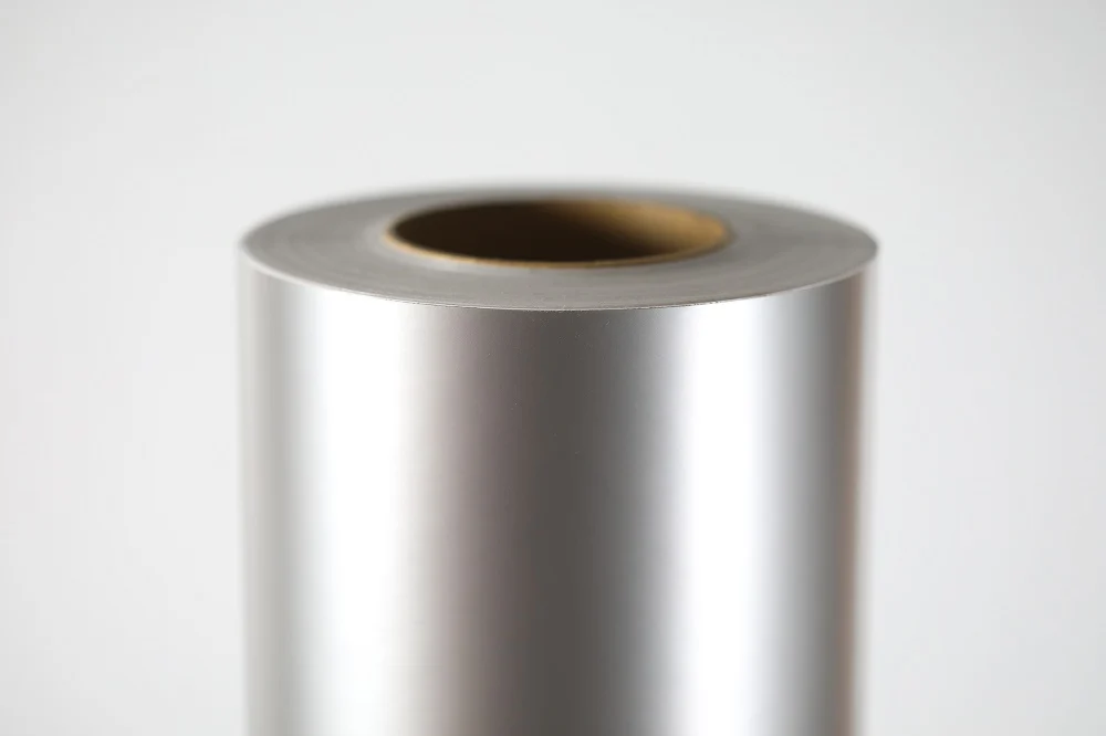 V676 Vnilo Mccal X 127 Cm Gris Plata Brillante X Metro