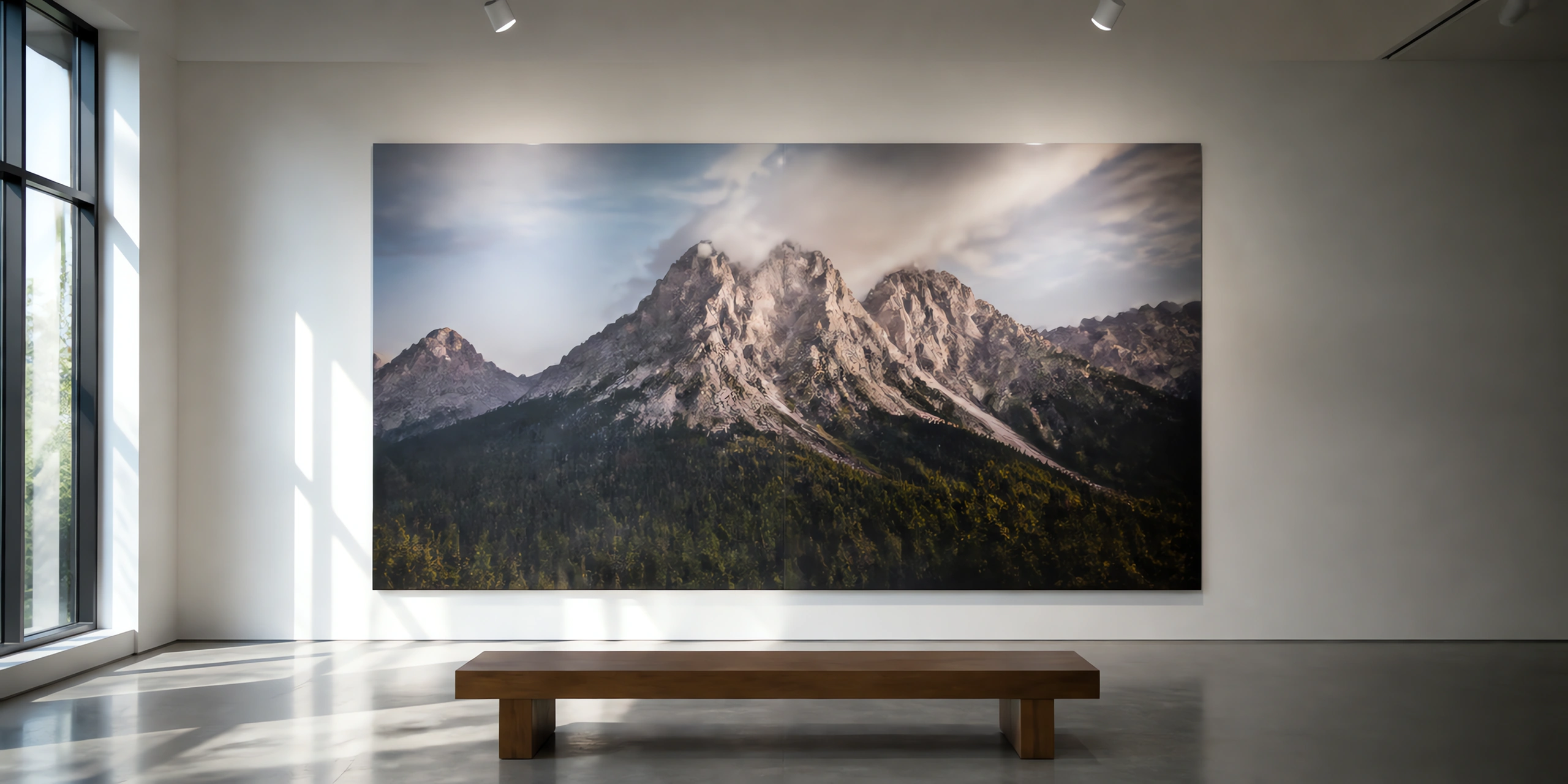 Una ampliación fotográfica grande colgada en una galería