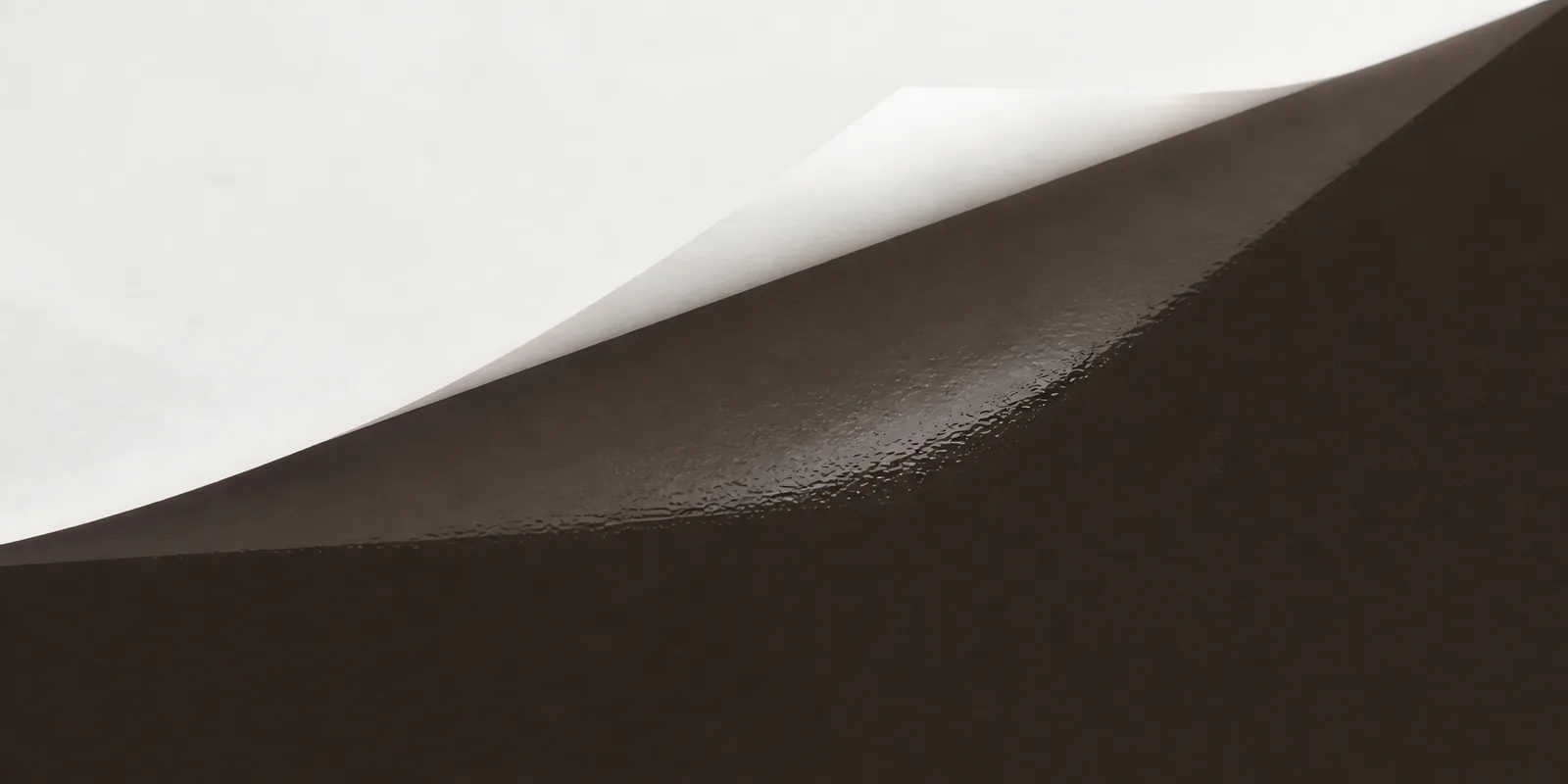 Textura de la lámina magnética, en la terminación de este rollo