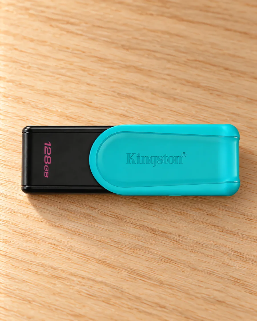 Pendrive con tapa