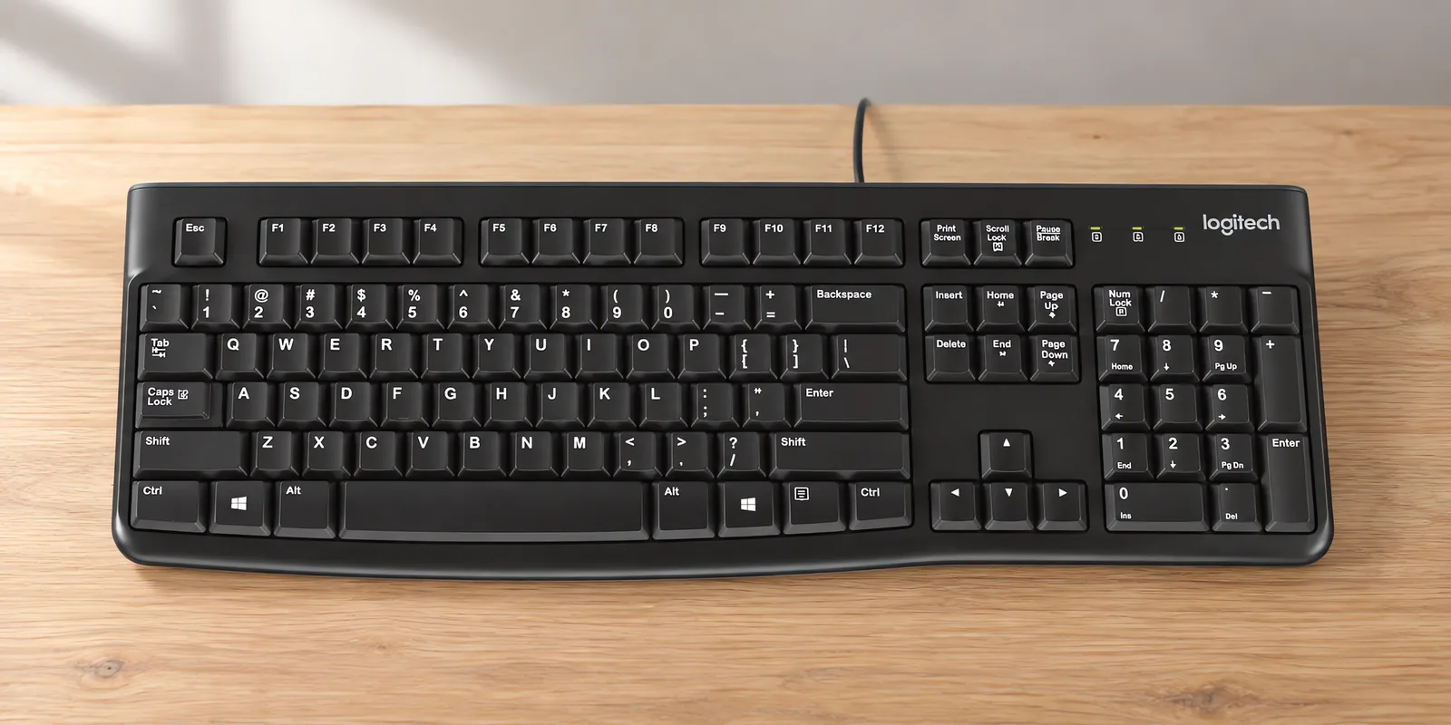 Teclado y mouse Logitech con cable